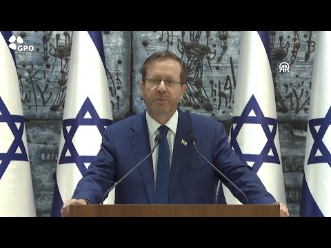 Israeli President Herzog rages at journalists asking about civilian casualties in Gaza